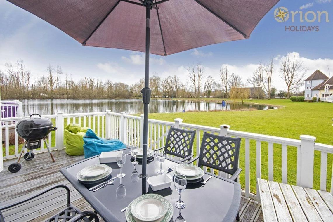 Isis Lakes 84 - Tortola Lodge South Cerney Zewnętrze zdjęcie