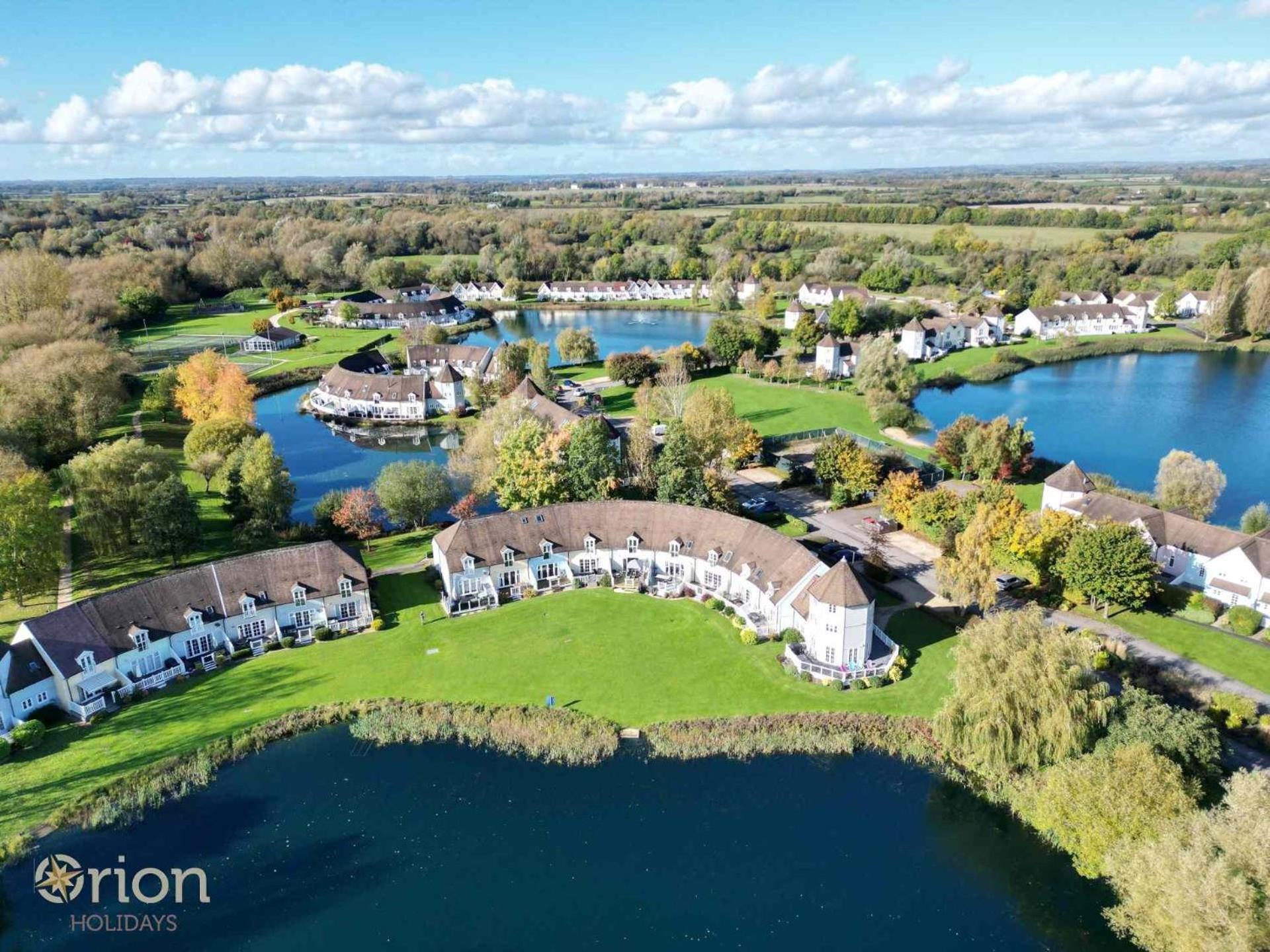 Isis Lakes 84 - Tortola Lodge South Cerney Zewnętrze zdjęcie